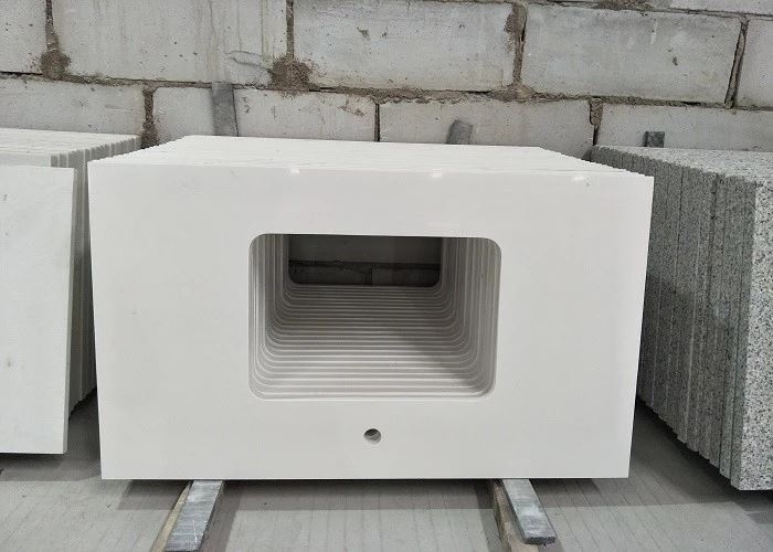 quartz pure white